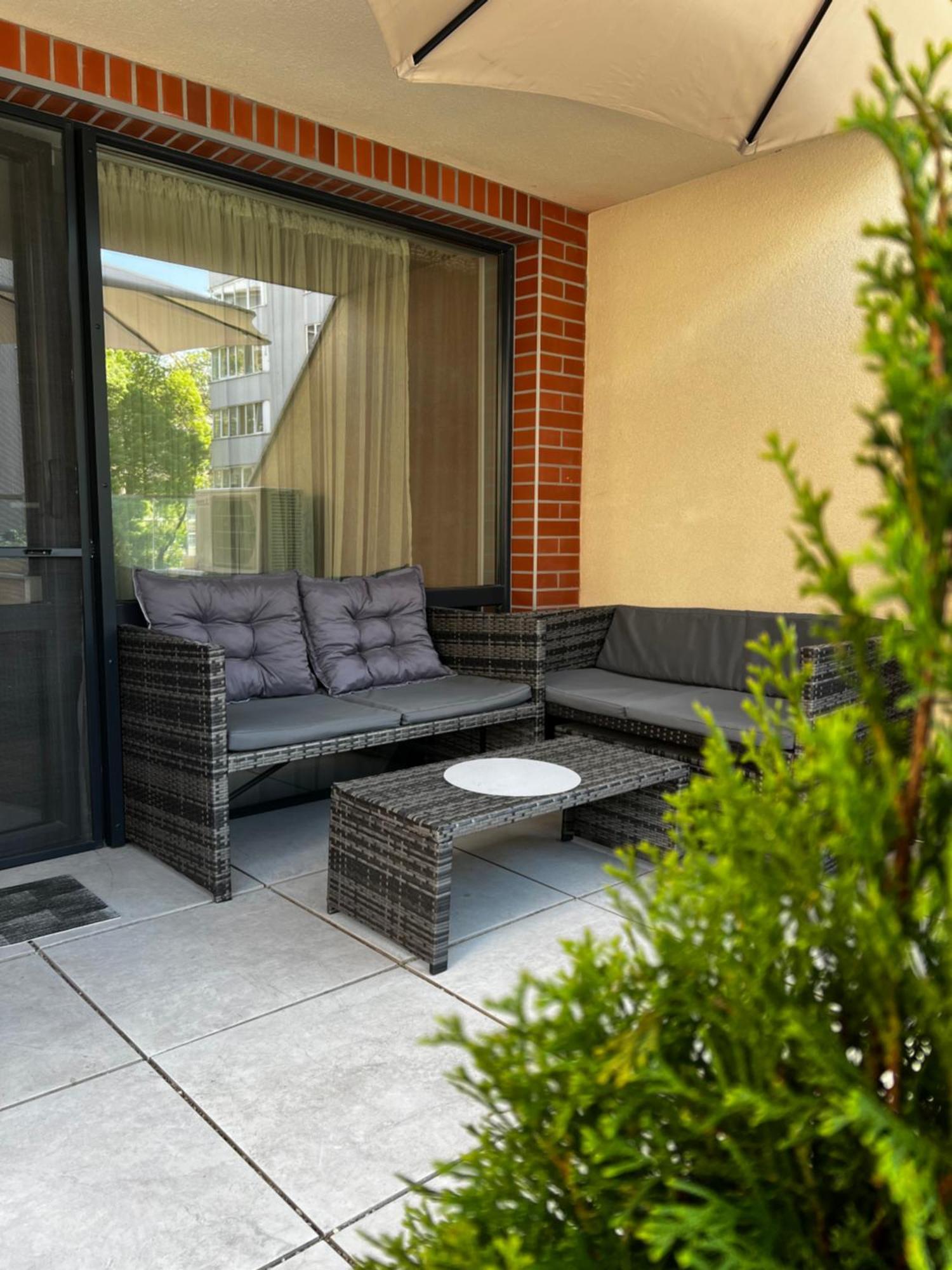 A-Brilliant, New! Spacious & Modern Apartment In Varna Whit Garage Екстериор снимка